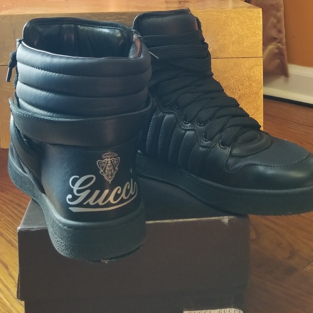 Gucci sneaker boxer boot classic